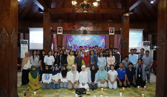 Wujudkan Ruang Digital Aman, Sinergi "Ruang Suara" Bekali Pemuda Kerten Lawan Cyberbullying